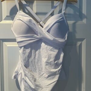 NWT White Women's Tankini Bathing suit top size 10